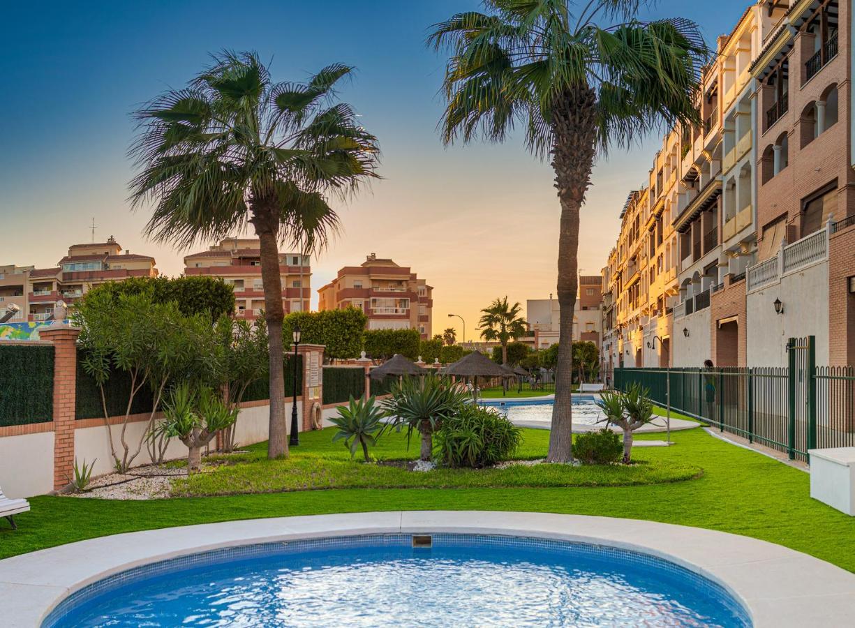 Apartamento 2 Dormitorios En La Mejor Zona De Roquetas Ροκέτας ντε Μαρ Εξωτερικό φωτογραφία
